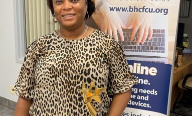 Khalilah Chisholm Receives the Employee of the Year Award from Broward HealthCare Federal Credit Union