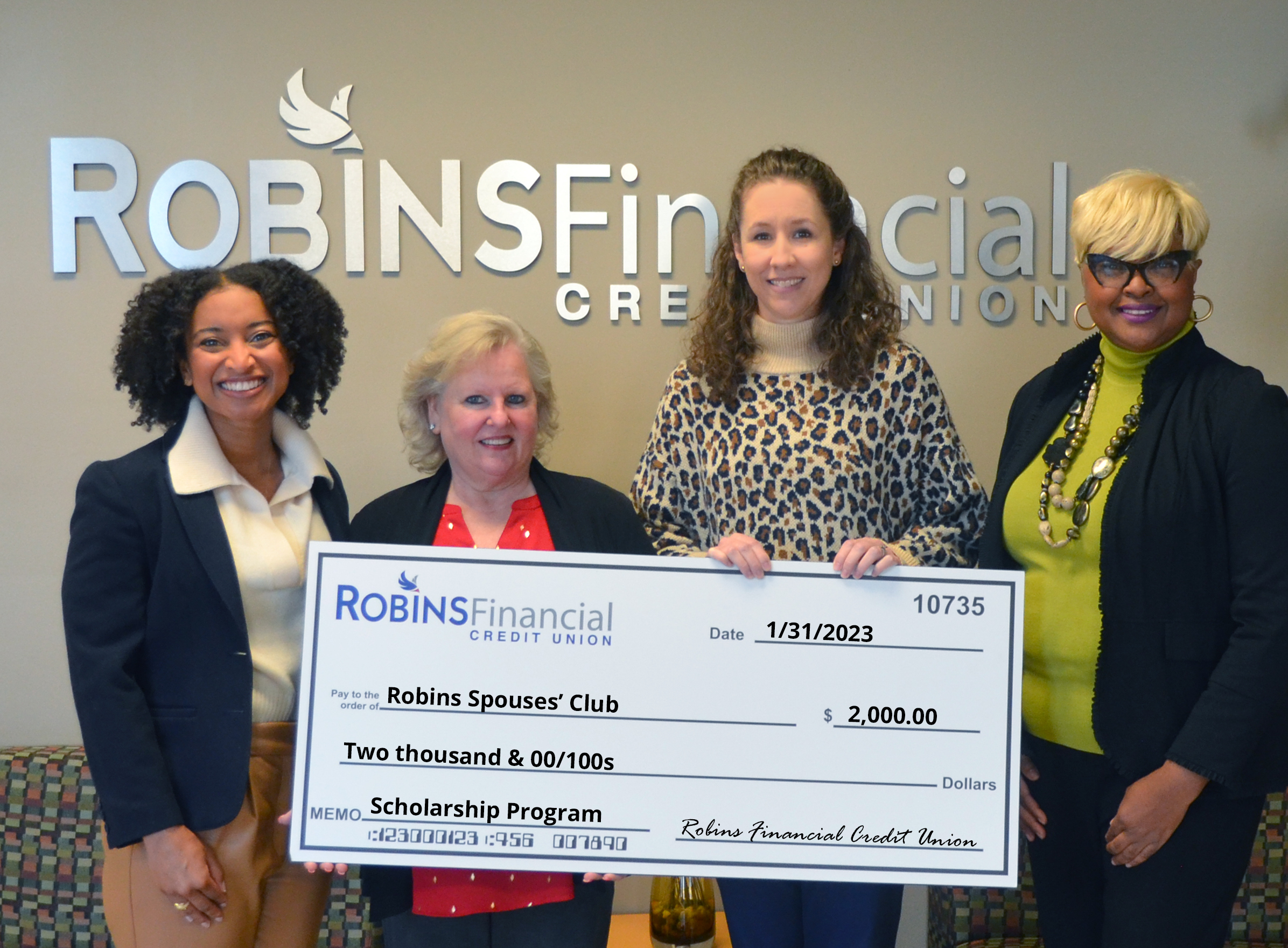 Robins Financial Sponsors Military Scholarships