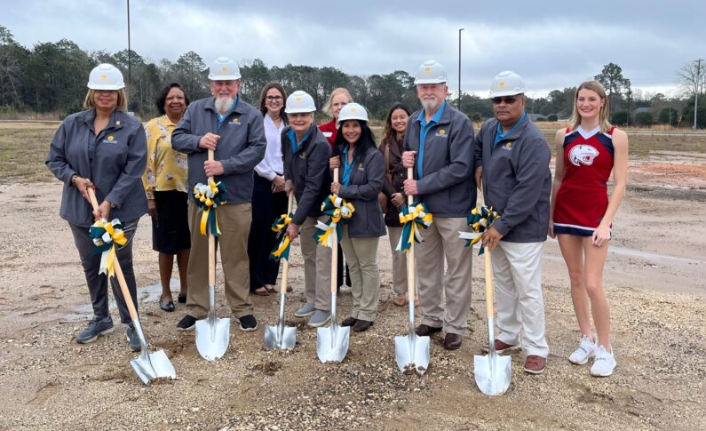 New Horizons Credit Union Groundbreaking For New Mobile Branch