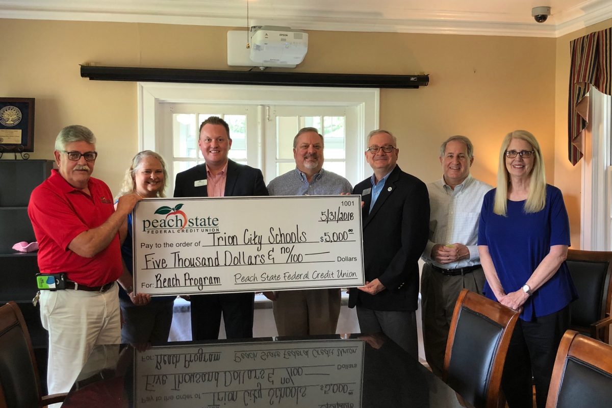 Peach State Federal Credit Union gives $5K donation to Trion City Schools for REACH Georgia Scholarships