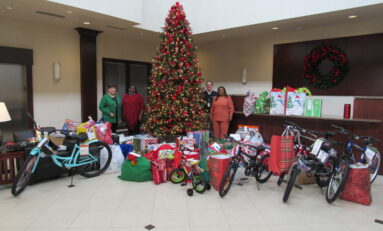 SRP Employees Gives Back This Holiday Season