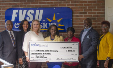 Robins Financial Donates to Fort Valley State University’s Head Start Program
