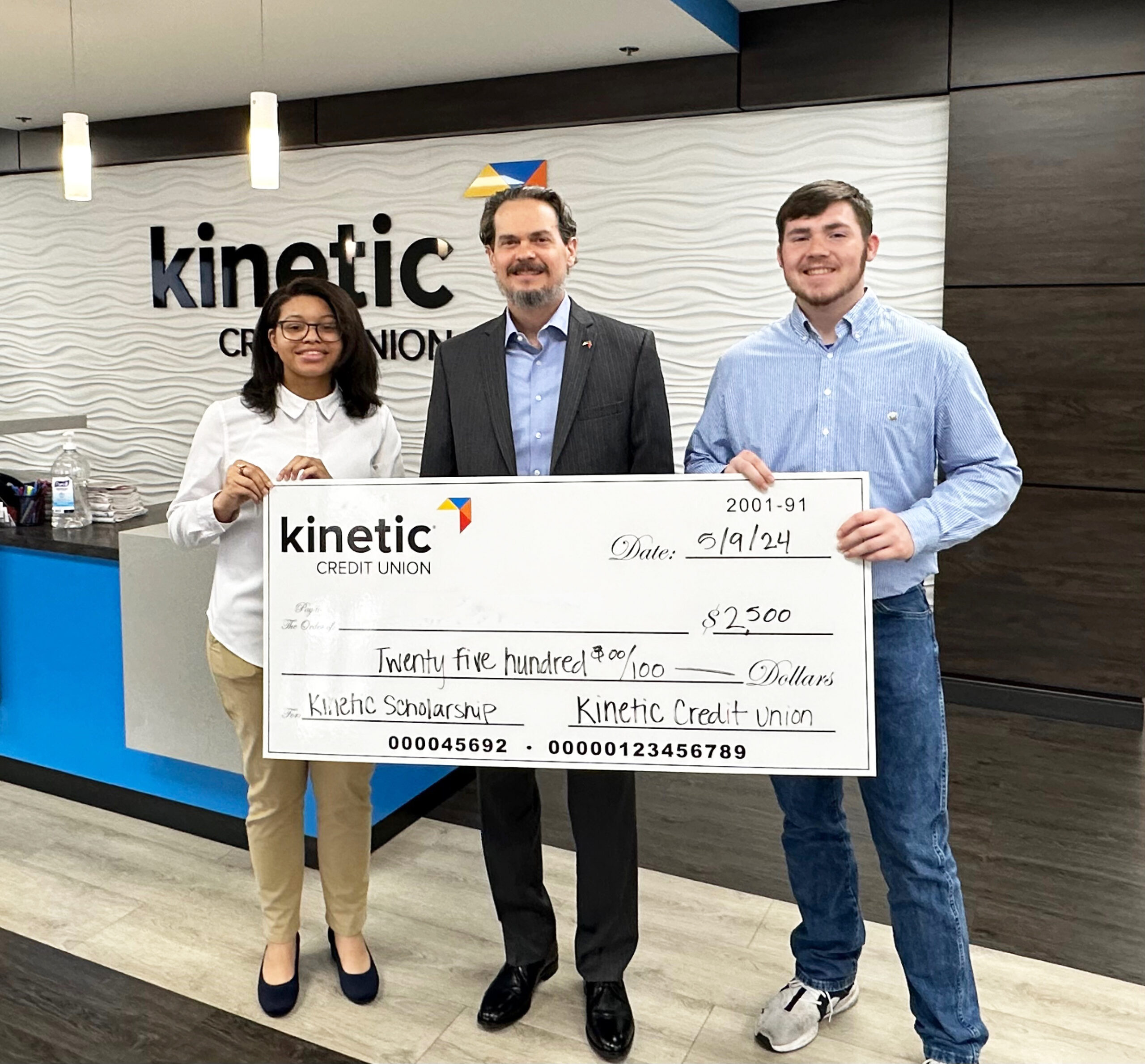 Kinetic Awards $5,000 in Annual College Scholarships to area Students